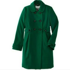 green coat