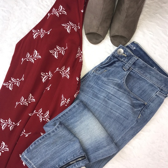 Skinny Ankle Light Zippered A.N.A Jeans - Picture 1 of 8
