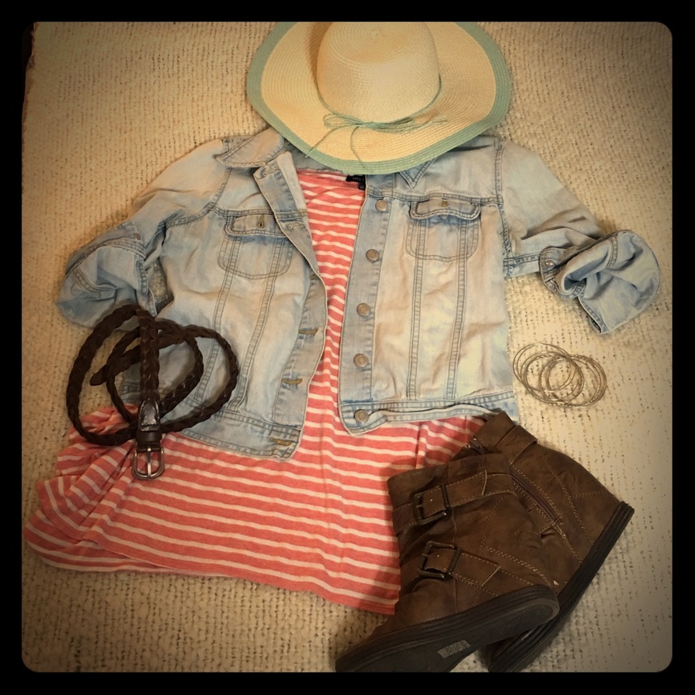 Old Navy 3/4 sleeve denim shirt