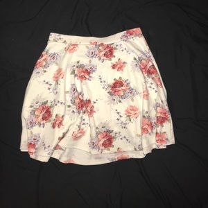 Floral print skirt