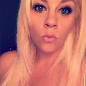 Meet your Posher, Claire