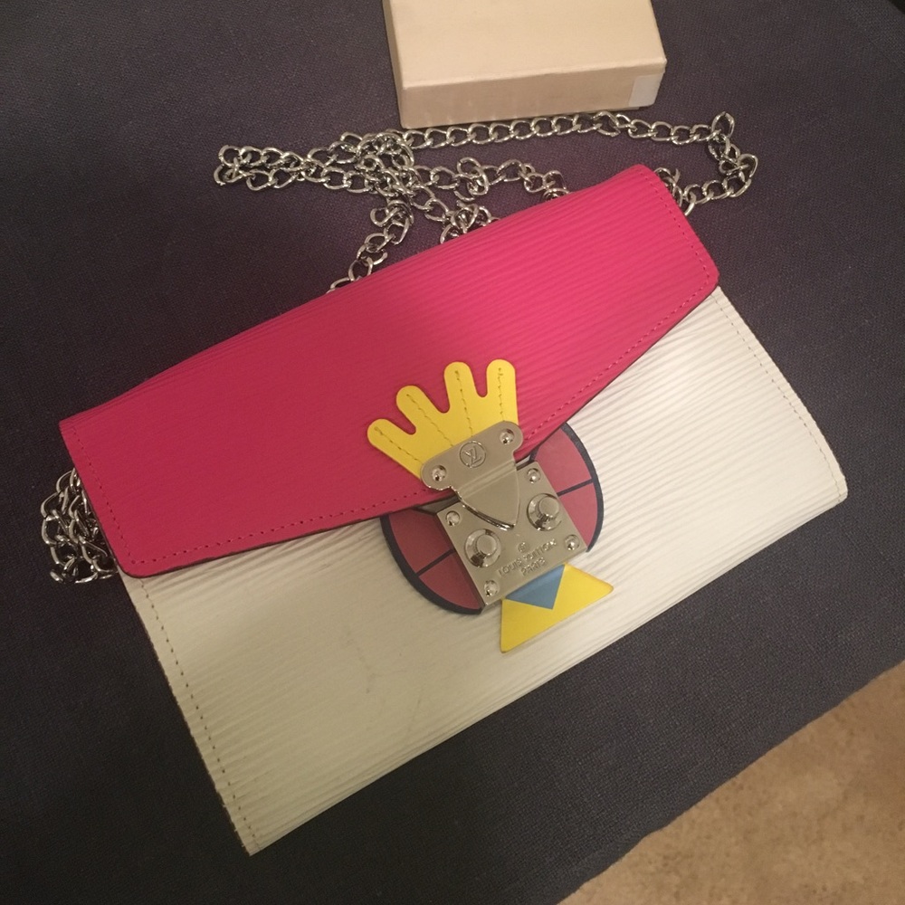 Pink 🦉 owl designed fashion clutch