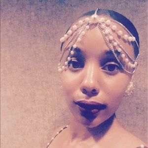 Meet your Posher, Alyncia