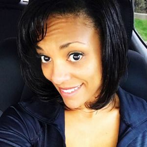 Meet your Posher, Toria