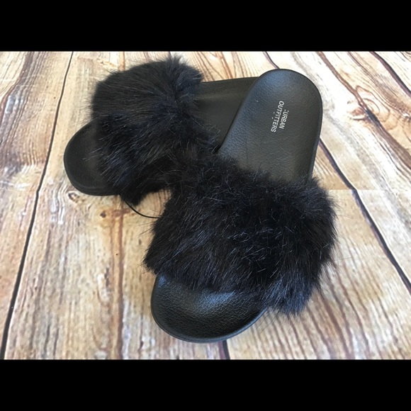 🖤Glam Faux Fur Slides Size 6🖤 - Picture 4 of 8