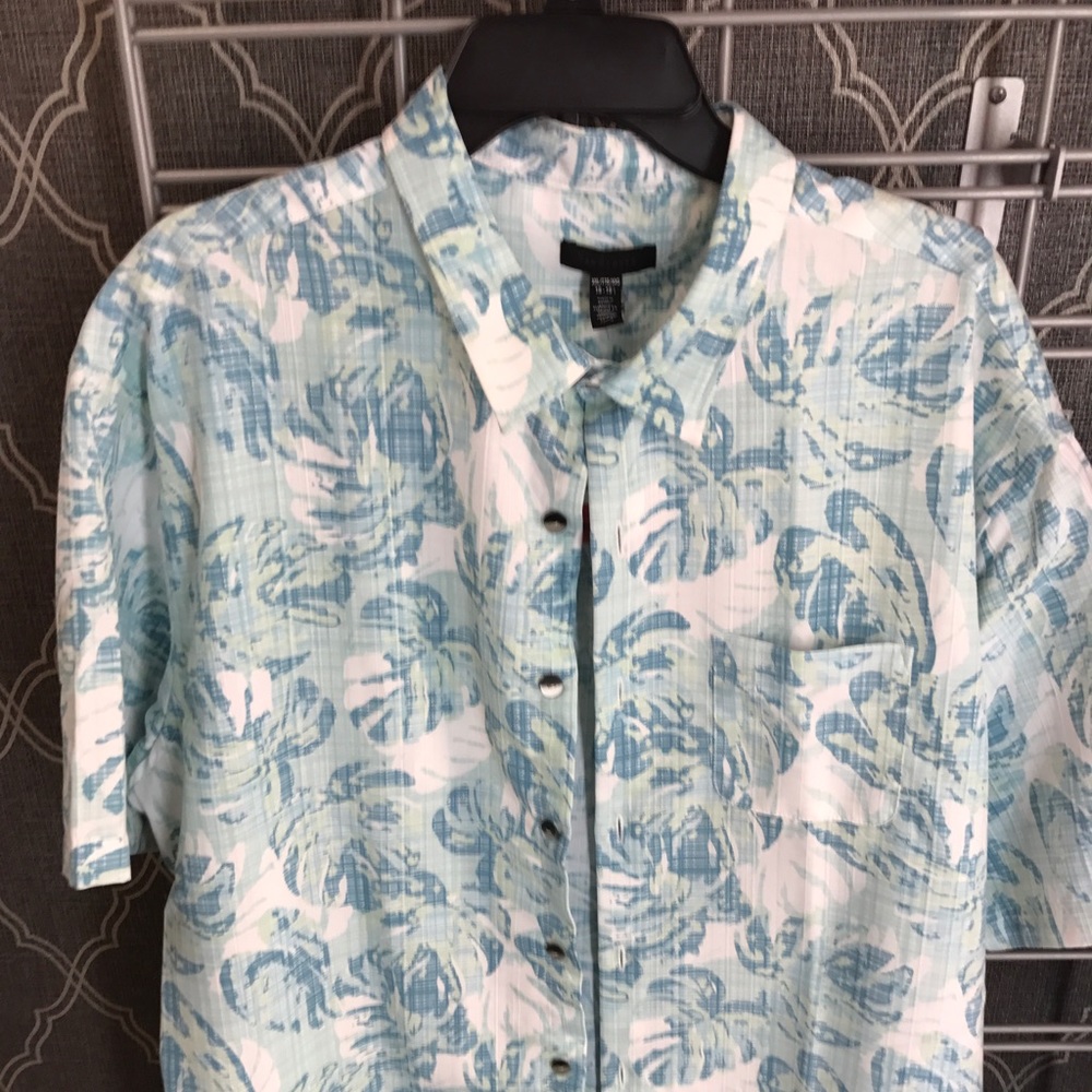 Van Heusen Hawaiian shirt