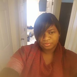 Meet your Posher, Breanna