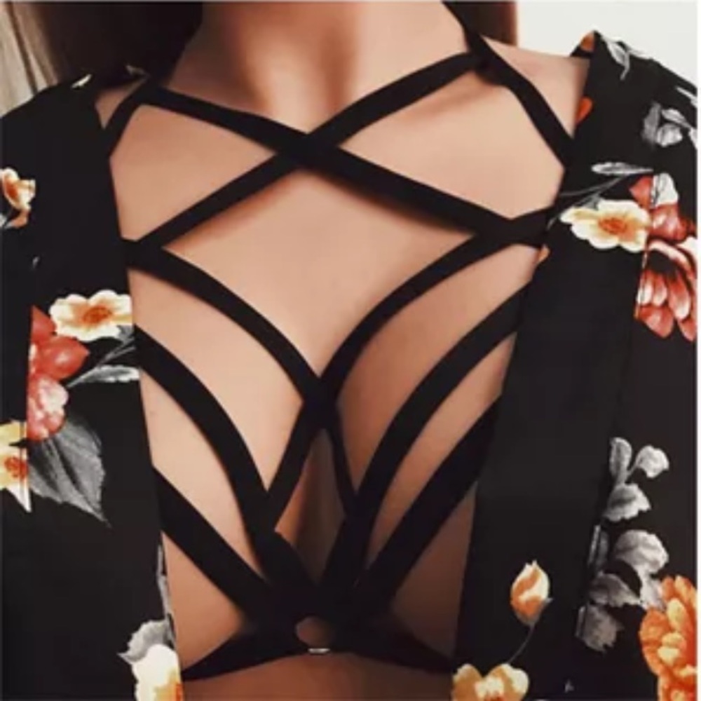 LAST: Black Strappy Caged Bralette Harness - NWT - Picture 4 of 4