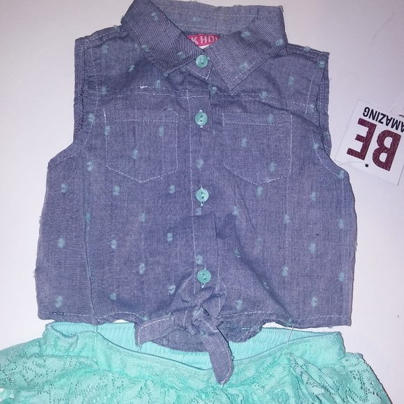 2/$25 Pink House Kids Outfit - Picture 3 of 4