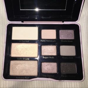 Too Faced Boudoir Eyes