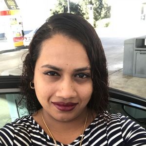 Meet your Posher, Zureen