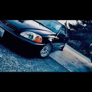 Meet your Posher, Musab