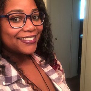 Meet your Posher, Sharon