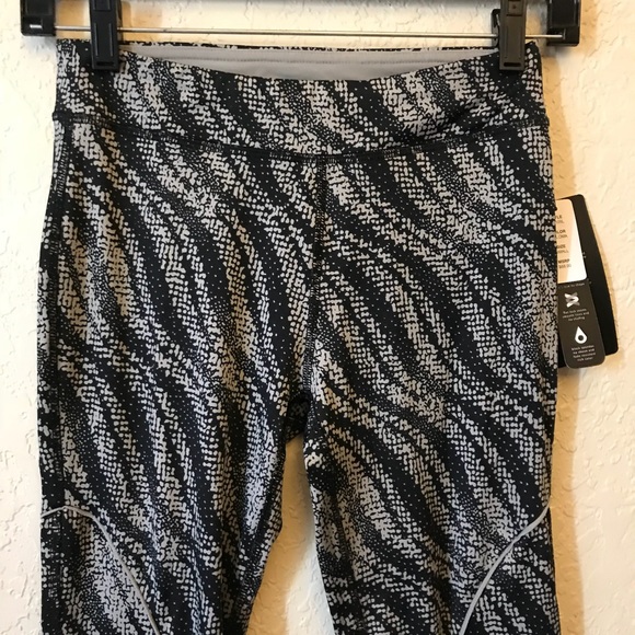 OP Standing Tree Athletic Gear , No Sheen Leggings - Picture 4 of 7