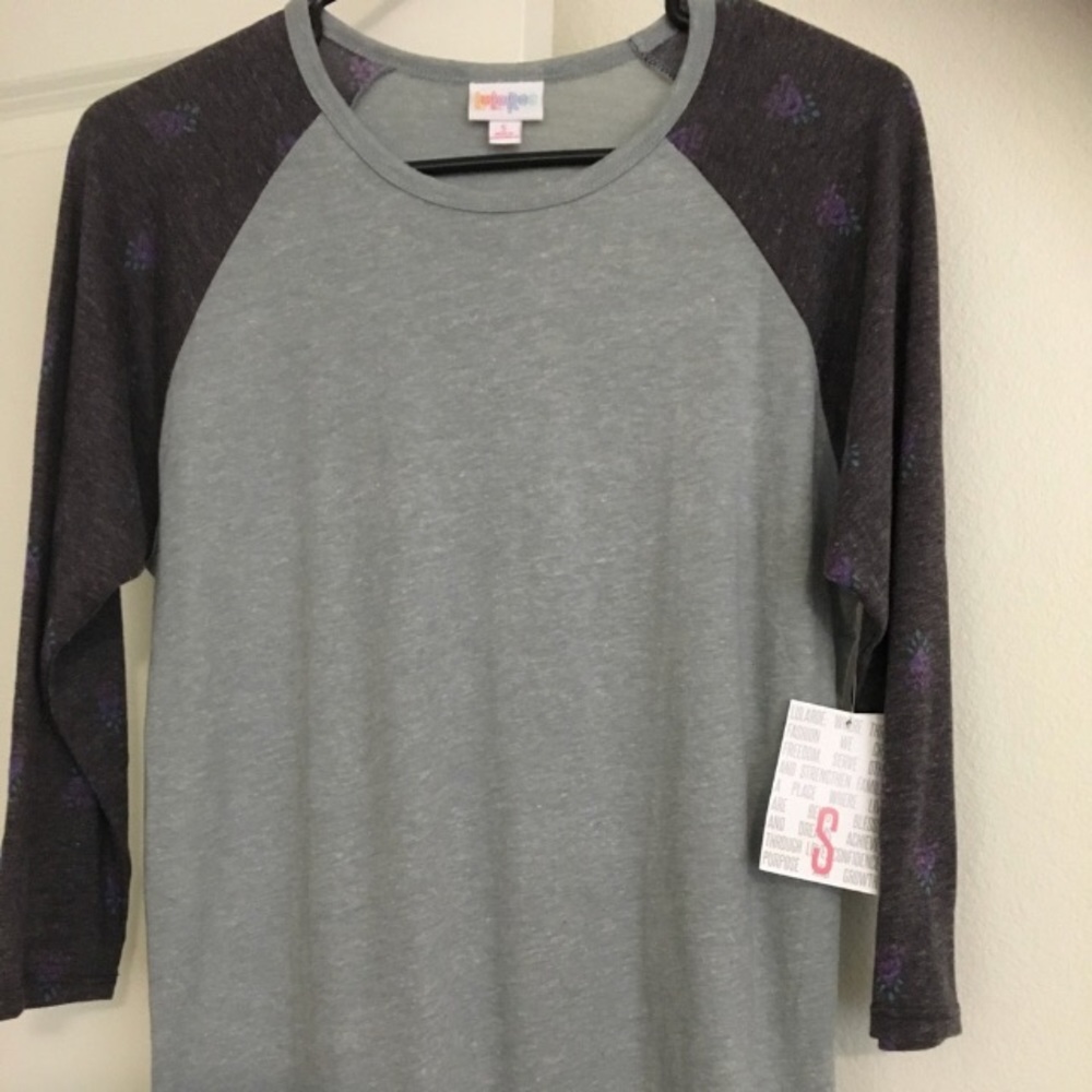 NWT LuLaRoe Randy Shirt