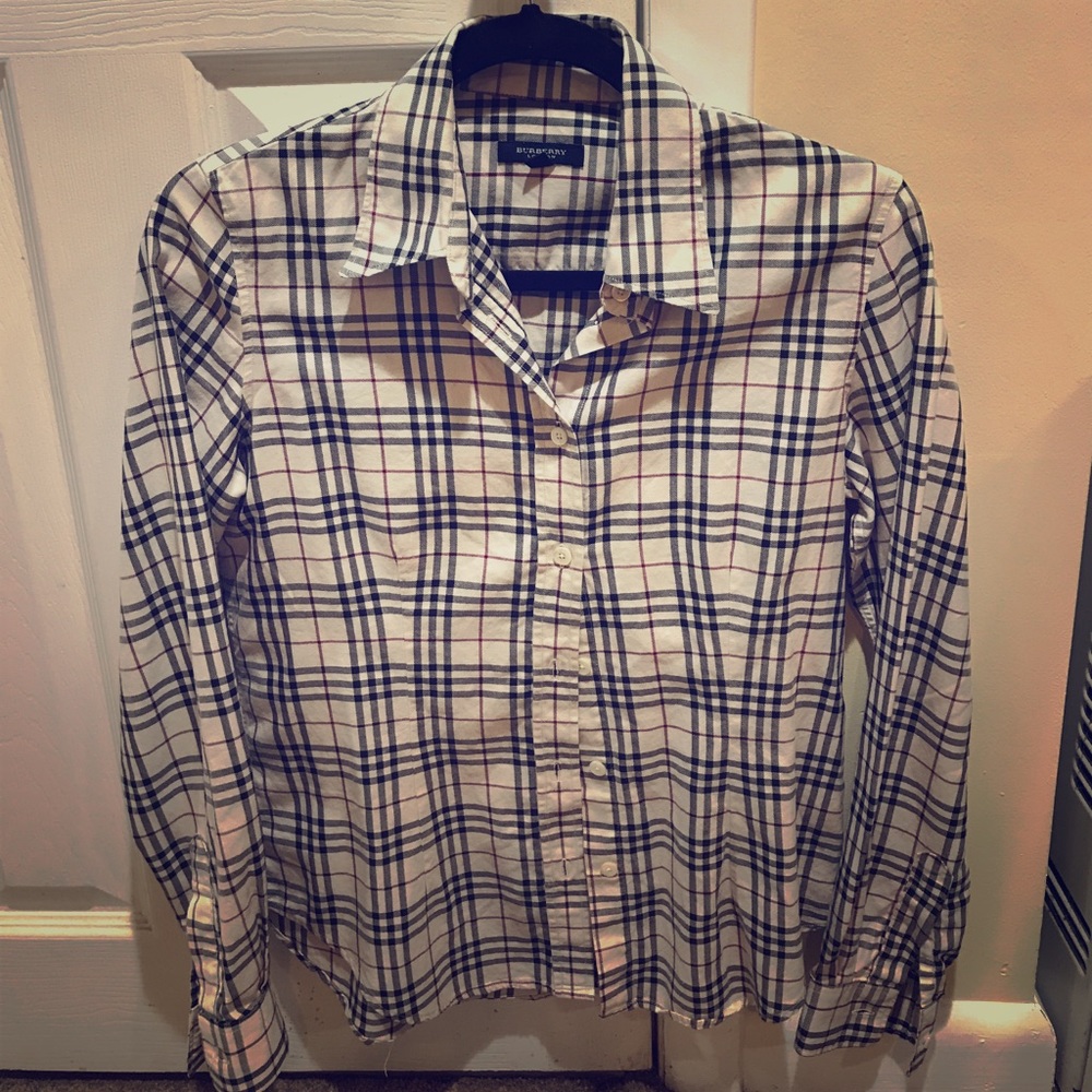 Burberry women’s plaid button down shirt small