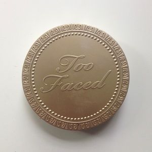 Too Faced Milk Chocolate Soleil Bronzer