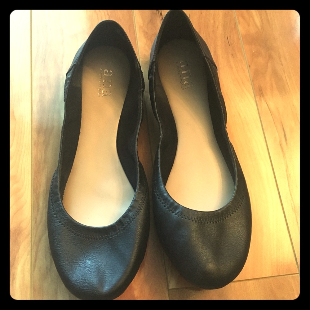ANA black flats size 10