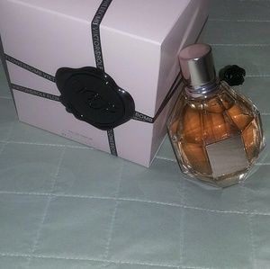 Meet your Posher, Felicia