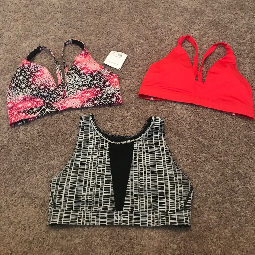 Victoria's Secret Sports Bra lot Medium