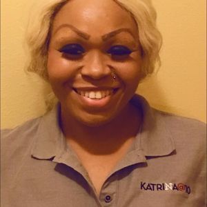 Meet your Posher, Jennelle
