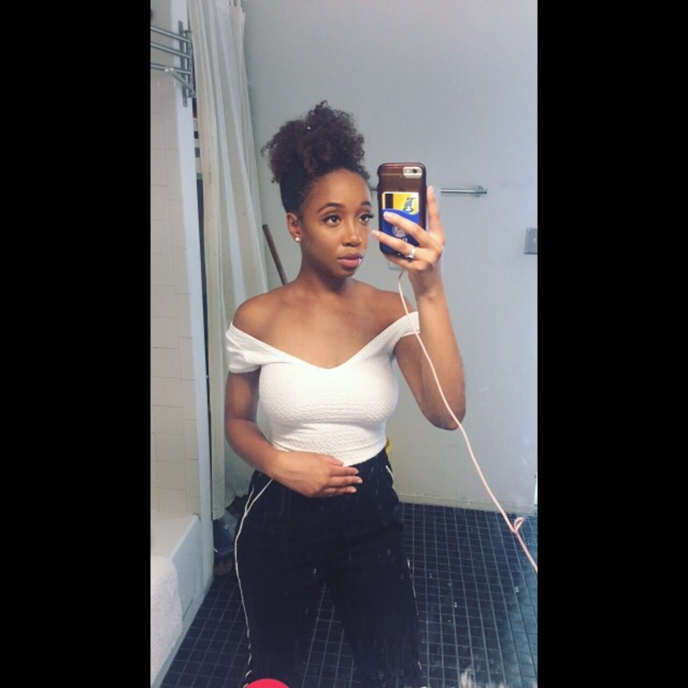Meet your Posher, Jamila