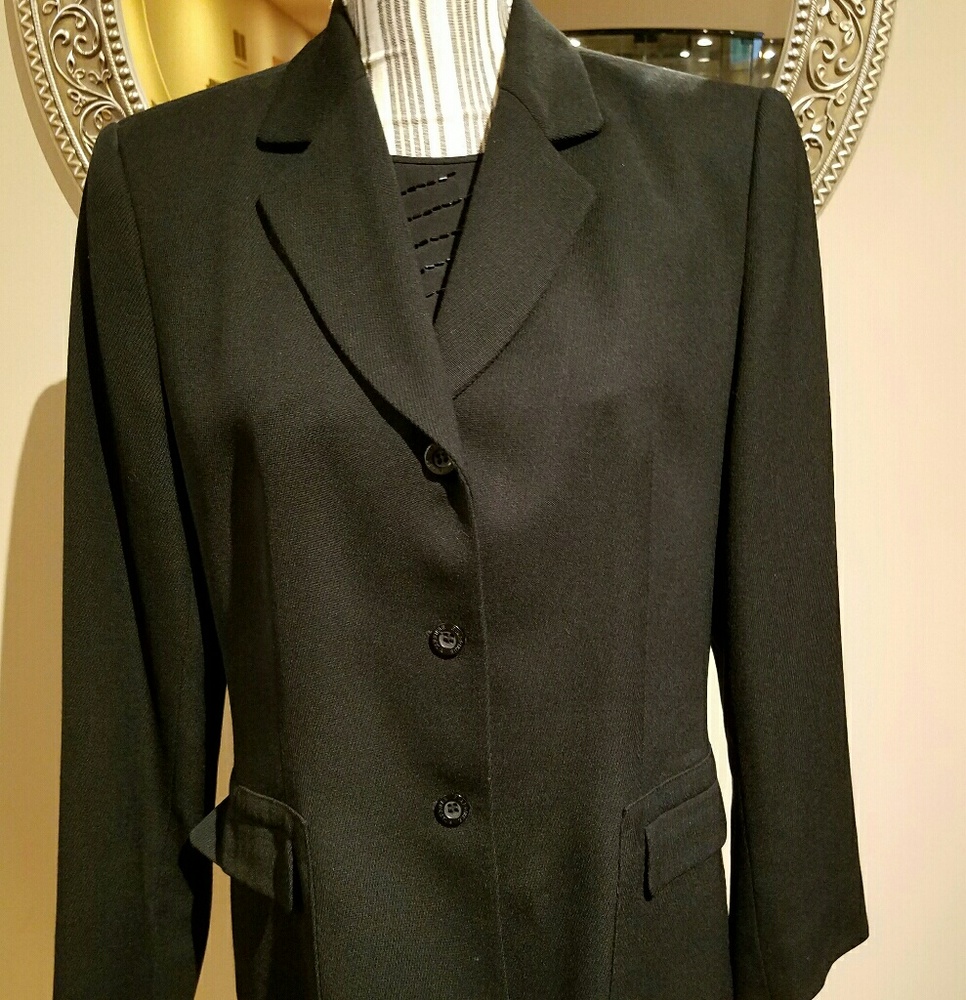 Sandra Angelozzi 100% Wool Black Suit Blazer