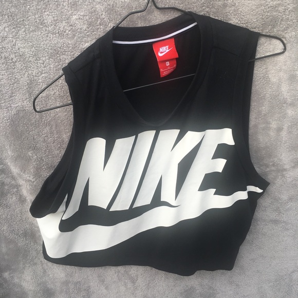 Nike Tops - Nike Tank Top