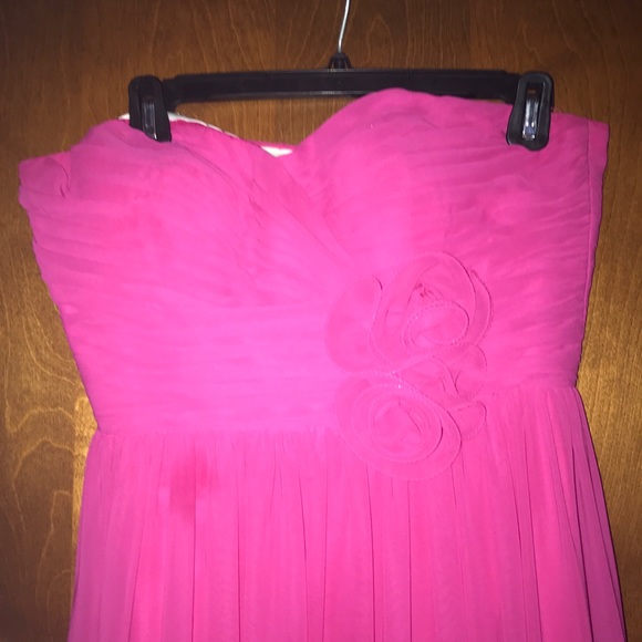 Pretty dress - Picture 2 of 3