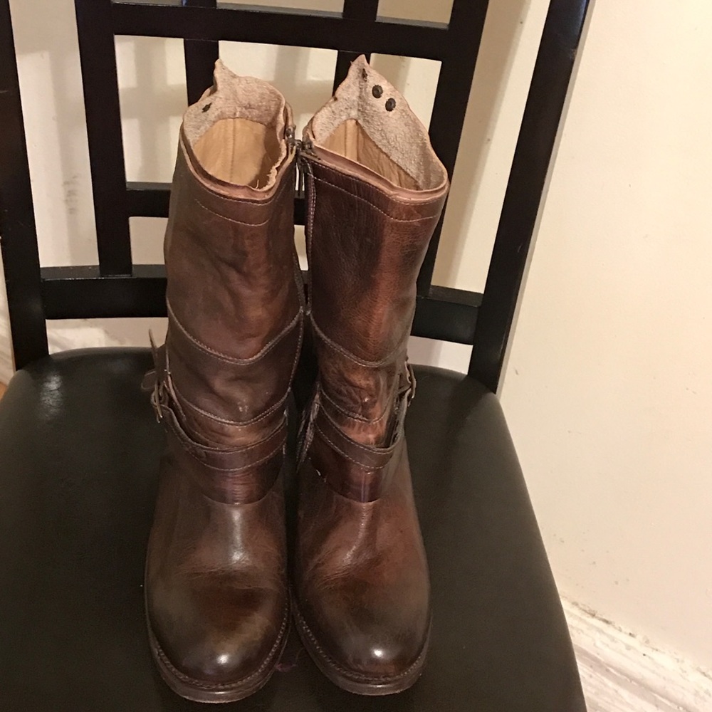 Genuine leather 2 1/2 inch heel