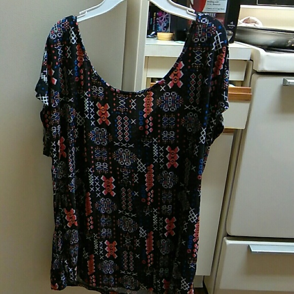 Shirt - Picture 1 of 2