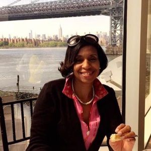 Meet your Posher, Angela