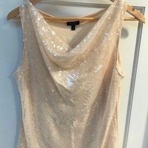 Sequin tank