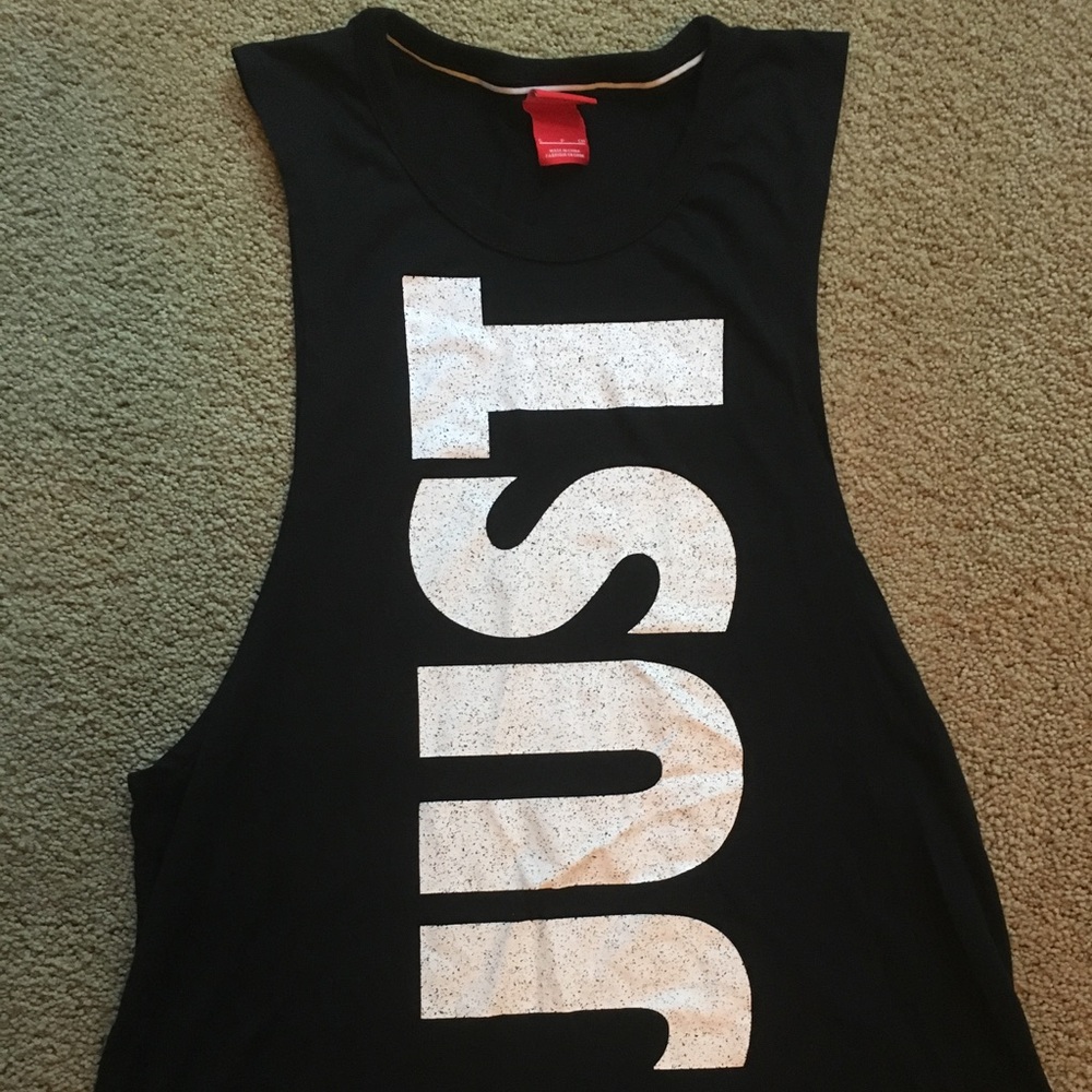 Nike Women's cut out tank