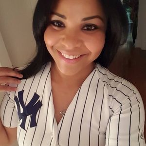 Meet your Posher, Denise