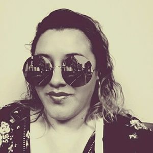 Meet your Posher, Silvia