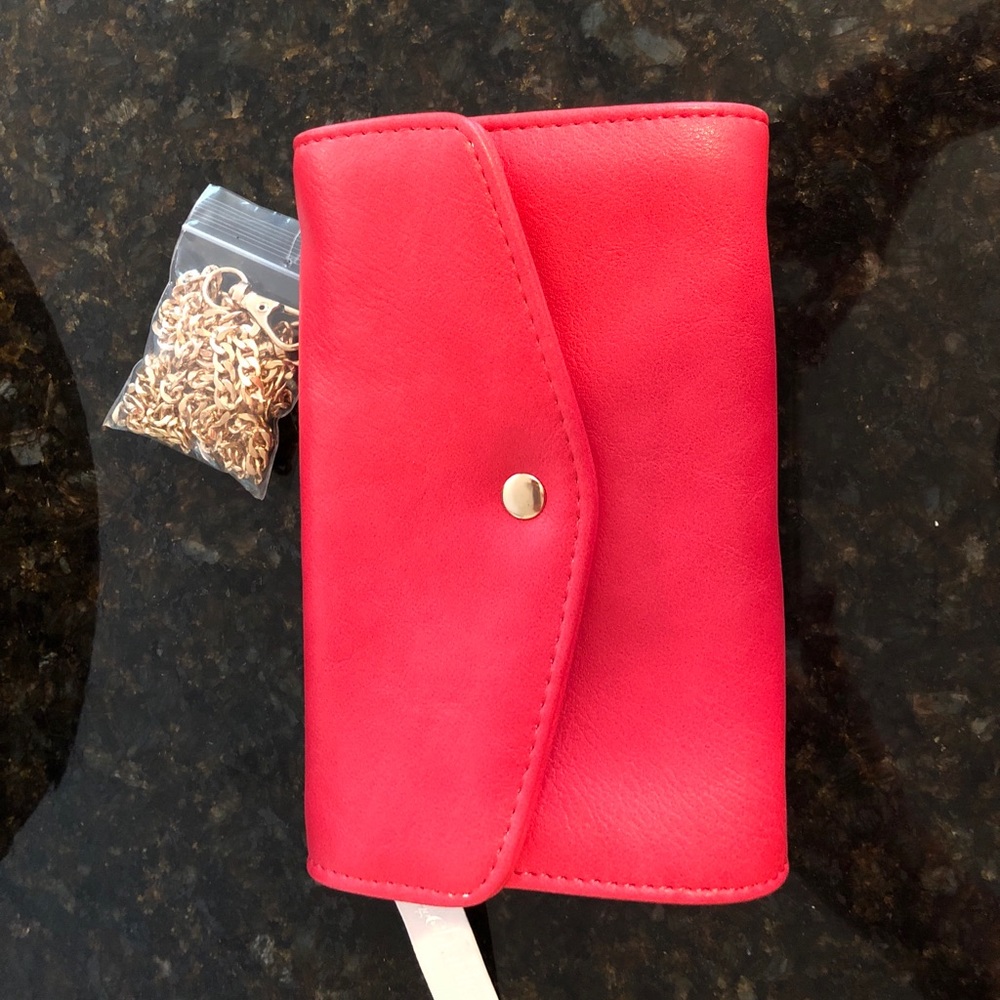Wallet/clutch NWT - Picture 2 of 4