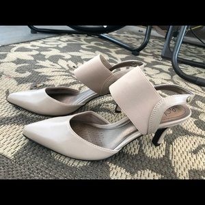Life stride low heels, beige