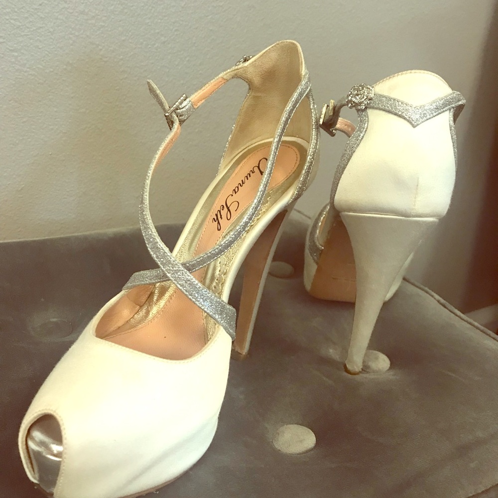 Aruna Seth Platform Beauties!
