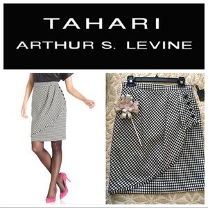 Tahari Draped Houndstooth Skirt, Size 6, NWT