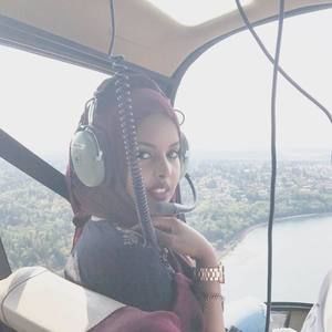 Meet your Posher, Nuralayn