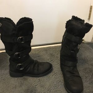 Roxy Black Boots