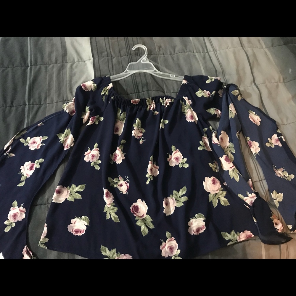 Floral top