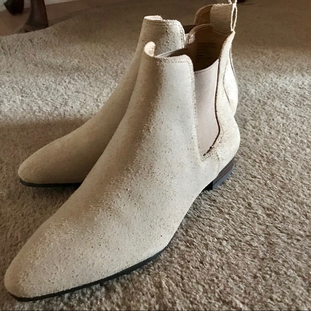 Suede ankle Chelsea booties