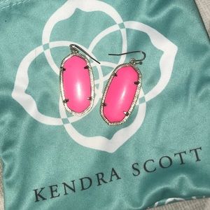 HOT PINK Elle Earrings!!💕💕
