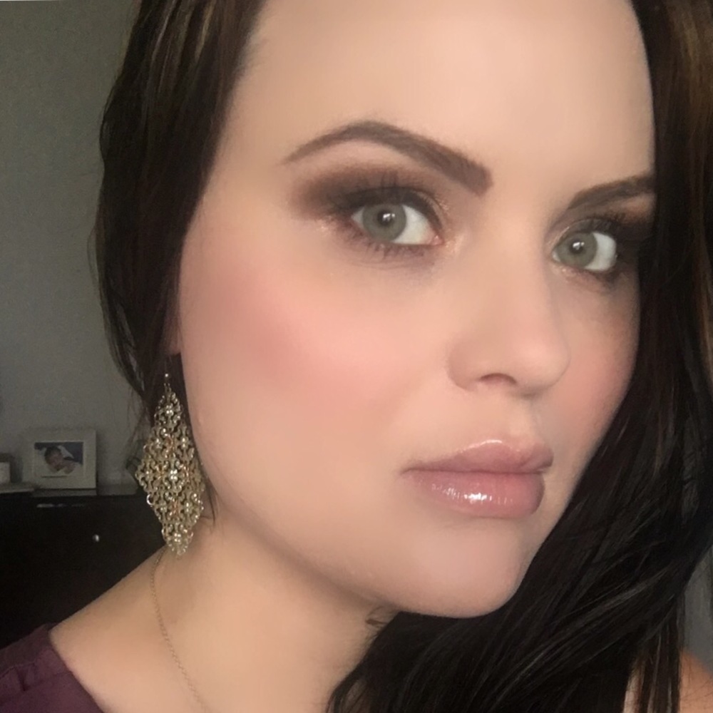 Meet your Posher, Sherrie