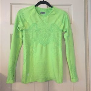 Athleta long sleeve activewear top