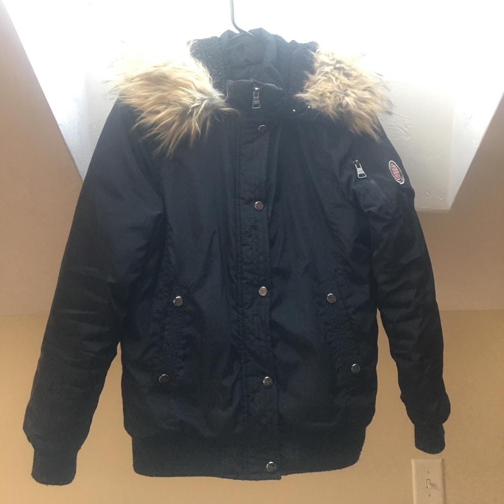 Black puffer jacket