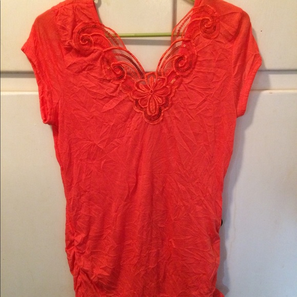 Top size large - Picture 2 of 4