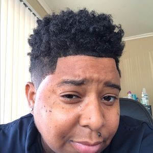 Meet your Posher, Keisha